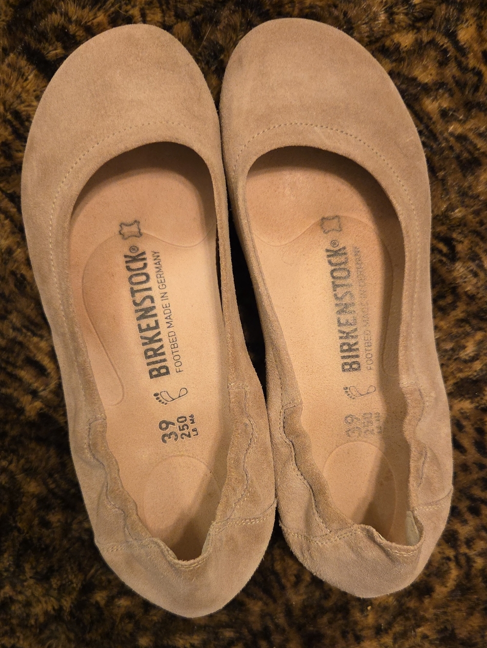 Birkenstock Beige Suede Ballet Flats 39 Euro Reg, Women's 8-8.5